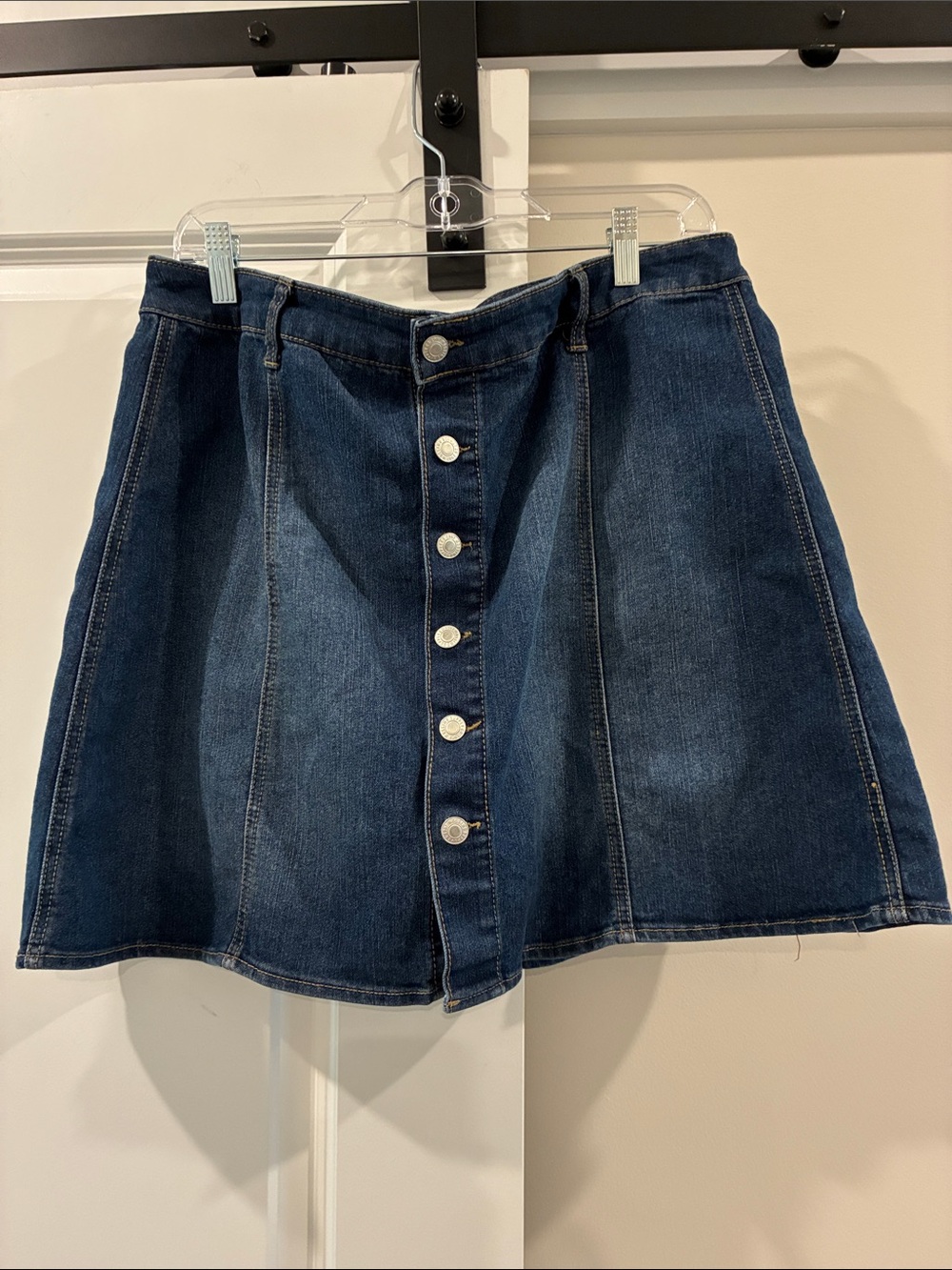 XL Mossimo Supply Co. Dark Blue Button-Front Denim Skater Skirt